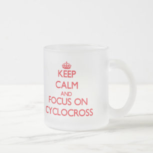 Behalten Sie Ruhe und Fokus auf Cyclocross Mattglastasse
