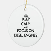 Behalten Sie Ruhe und Fokus auf DieselMotoren Keramikornament (Links)