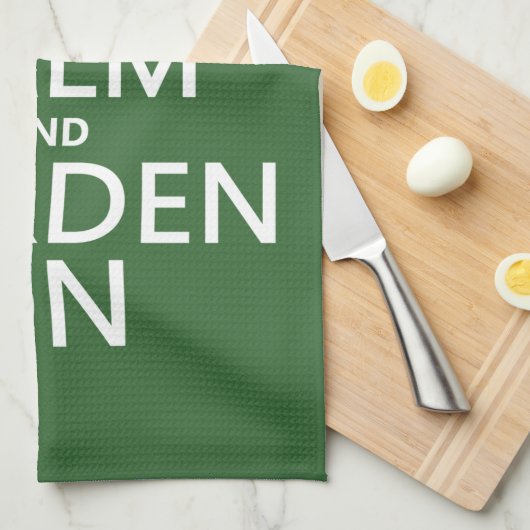 Behalten Sie Ruhe und Garten an - alle Farben Handtuch (Viertel Falte)