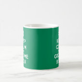 Behalten Sie Ruhe und geben Sie mir Bier Kaffeetasse (Mittel)