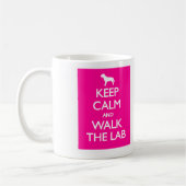 Behalten Sie Ruhe und gehen Sie das Labrador Kaffeetasse (Links)
