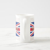 Behalten Sie Ruhe und Herrschaft an Porzellantasse (Rückseite)