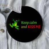 Behalten Sie Ruhe und küssen Sie mich Button (Beispiel)