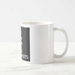 BEHALTEN SIE RUHE-UND LIEBE-VERTEILUNGSBÖGEN KAFFEETASSE