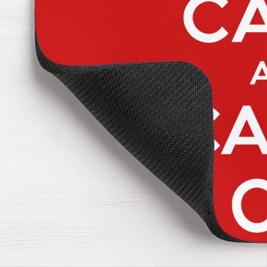 Behalten Sie Ruhe und machen Sie weiter Mousepad (Ecke)