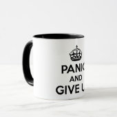Behalten Sie Ruhe und machen Sie weiter Tasse (Vorderseite Links)