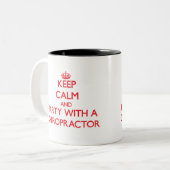 Behalten Sie Ruhe und Party mit einem Chiropraktor Zweifarbige Tasse (Vorderseite Links)