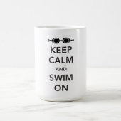 Behalten Sie Ruhe und schwimmen Sie an Kaffeetasse (Mittel)