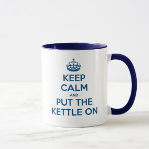 Behalten Sie Ruhe und setzen Sie den Kessel an Tasse