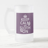 Behalten Sie Ruhe und Sloth an Mattglas Bierglas (Links)