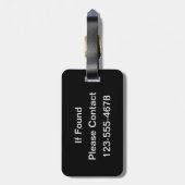 Behalten Sie Ruhe und Spiel auf Schwarzem Gepäckanhänger (Rückseite vertikal)