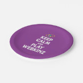 Behalten Sie Ruhe und Spiel Webkinz Pappteller (Schrägansicht)