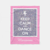 Behalten Sie Ruhe und tanzen Sie auf Lavendel Fleecedecke (Vorderseite)