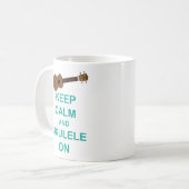 Behalten Sie Ruhe und Ukulele auf einzigartigem Kaffeetasse (Vorderseite Links)