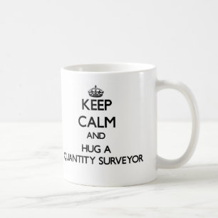 Behalten Sie Ruhe und umarmen Sie ein Kaffeetasse