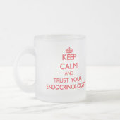 Behalten Sie Ruhe und vertrauen Sie Ihrem Mattglastasse (Links)