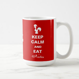 Behalten Sie ruhig und essen Sie Natas Tasse