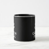 Behalten Sie ruhig und machen Sie weiter zu Tasse (Zentrum)