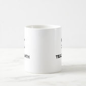 BEHALTEN SIE RUHIG UND UNTERRICHTEN SIE MATHE KAFFEETASSE (Mittel)