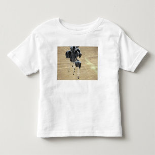 Behälter-Liefersystem rollt Fallschirm zusammen Kleinkind T-shirt