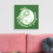 Behandlung in Progress, Scrolling Yin und Yang Leinwanddruck (Insitu (Wohnzimmer))