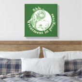 Behandlung in Progress, Scrolling Yin und Yang Leinwanddruck (Insitu (Schlafzimmer))