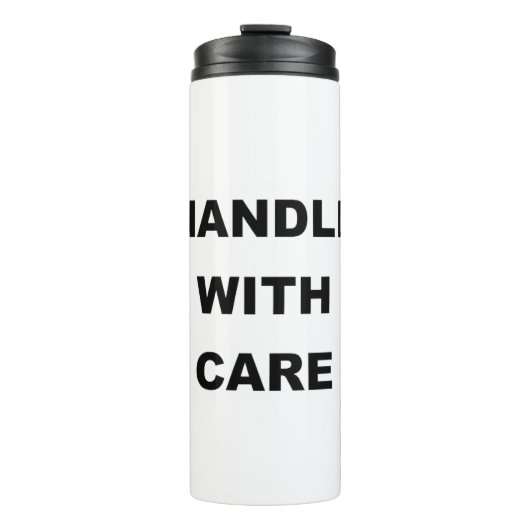 BEHANDLUNG MIT SORGFÄLTIGEN THERMOSBECHER (Vorderseite)