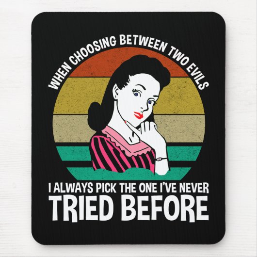 Bei der Auswahl zwischen zwei Evils Mousepad (Vorne)