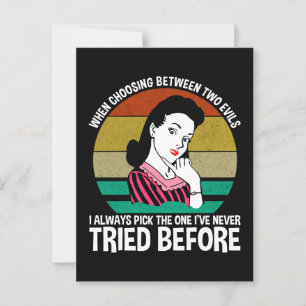 Bei der Auswahl zwischen zwei Evils Postkarte