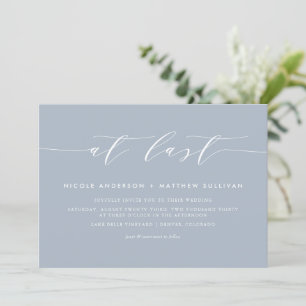 Bei der letzten Dusty Blue Minimalistisch Script H Einladung