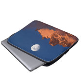 Bei Sonnenaufgang | Aiguille du Plan Chamonix, Fra Laptopschutzhülle (Vorne Knopf)