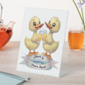 Beifall für die Zukunft Sockelschild (In Situ)