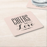 Beifall für Liebe Rosa und Schwarze Hochzeit Rechteckiger Pappuntersetzer<br><div class="desc">Die Coaster für den Hochzeitsdrink sind mit schwarzem Typografie-Design "Cheers to Liebe" ausgestattet. Pastellrot Rosa Hintergrundfarbe kann geändert werden,  um mit anderen Hochzeitsfarben zu koordinieren.</div>