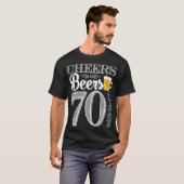 Beifall und Biere zu den 70 Jahren der T - Shirt (Vorne ganz)