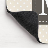 Beig Polka-Punkt-Muster mit personalisiertem Mousepad (Ecke)