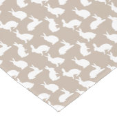 Beige And White Bunny Pattern Cute Modern Easter Kurzer Tischläufer (Ecke)