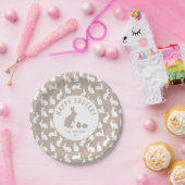 Beige And White Bunny Pattern Happy Easter Pappteller (Party)