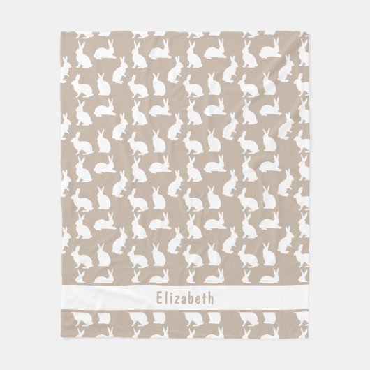 Beige And White Bunny Pattern With Name Easter Fleecedecke (Vorderseite)