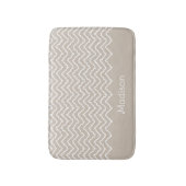Beige And White Squiggly Chevron Zigzag With Name Badematte (Vorderseite Vertikal)