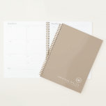 Beige Beige für den minimalen klassischen Monogram Planer<br><div class="desc">Beige Minimalistische Mit Monogramm Plannername. Einfaches,  modernes minimalistisches Design,  das Sie mit Ihrem Monogramm,  Namen und Datum oder Text Ihrer Wahl in klassischer Typografie-Schrift personalisieren können.</div>