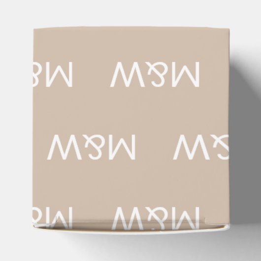 Beige Beige-Geschenke mit weißem Monogramm anpasse Geschenkschachtel (Oben)