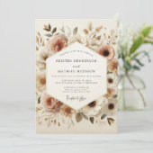 Beige Blumige Hochzeitsblüte Einladung (Stehend Vorderseite)