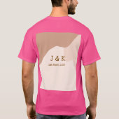 Beige boho curvy orange wedding name date T-Shirt (Rückseite)