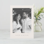 Beige Boho Foto Moderne Hochzeit Einladung (Stehend Vorderseite)