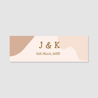 Beige Boho kurvige orange Hochzeit Name Datum Namensschild