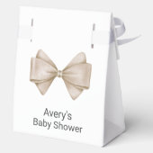 Beige Bow Modern Boho Babydusche Geschenkschachtel (Rückseite)