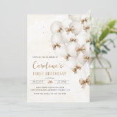 Beige Bows Balloons zum Geburtstag Einladung (Stehend Vorderseite)