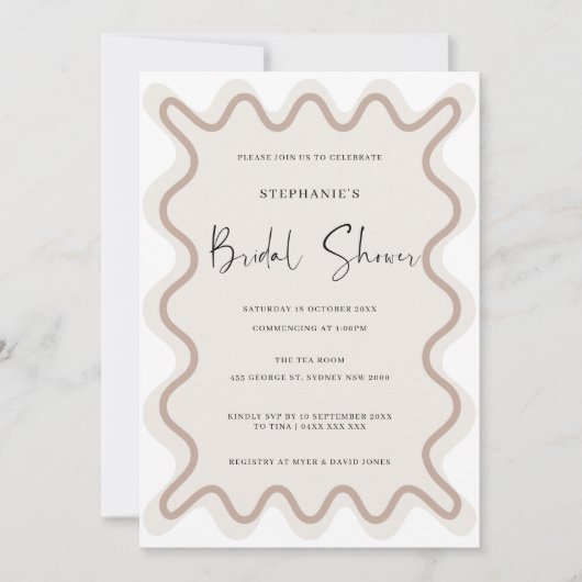 Beige Brautdusche an der weißen Grenze - Einladung (Vorderseite)