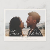 Beige Calligraphy Foto Ankündigung Datum freihalte (Vorderseite)