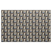Beige Chihuahua und graue Tabbykatze mit blauer Stoff (Yard (91,4 cm))